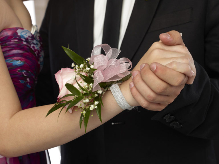 High School Prom Date Lottery: To Promote ‘Inclusiveness’, Asking Girls to Prom Now Forbidden