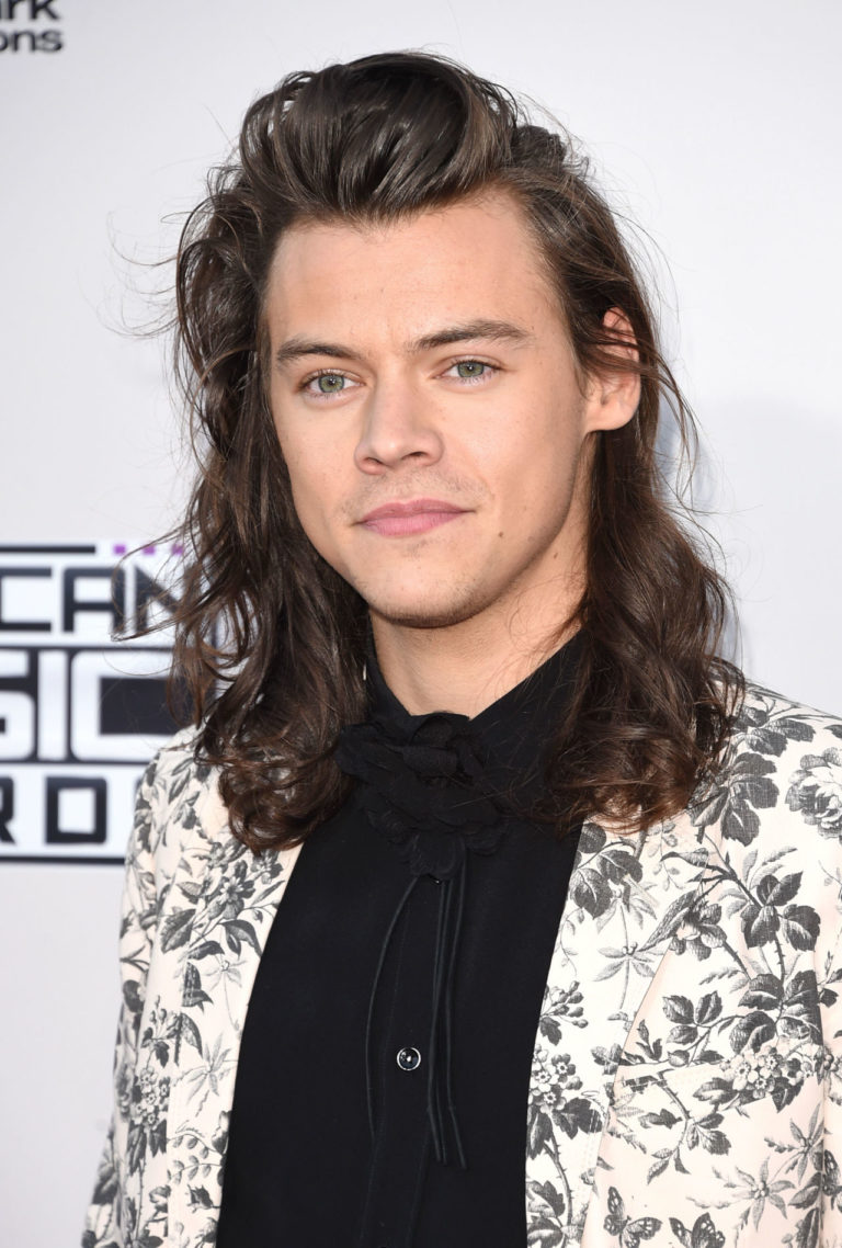 Harry Styles Reveals Album Release Date and Track List