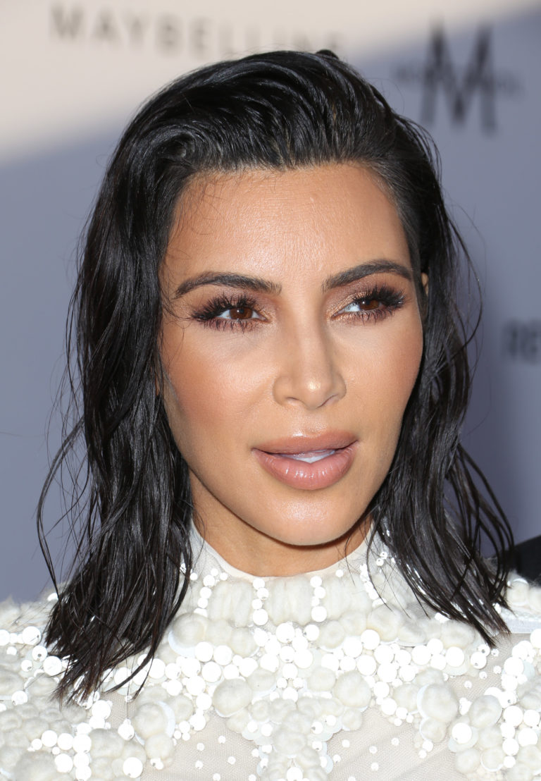 Emotional Kim Kardashian Talks her Paris Robbery on The Ellen DeGeneres Show