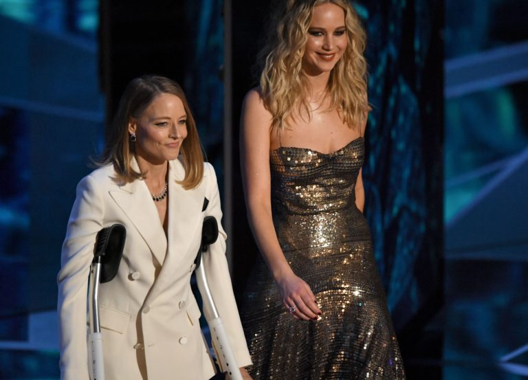Why Jodie Foster Was on Crutches at the 2018 Oscars