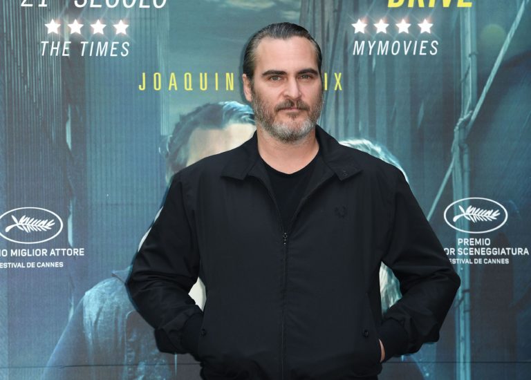 Joaquin Phoenix’s “Joker” Movie Gets the Greenlight