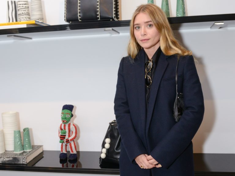 Ashley Olsen Sparks Relationship Rumors