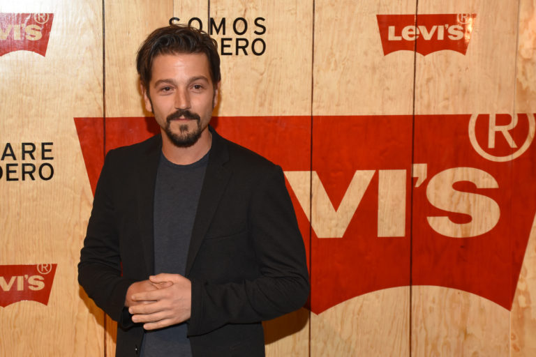 Diego Luna to Star in “Star Wars Rogue One” Prequel Series