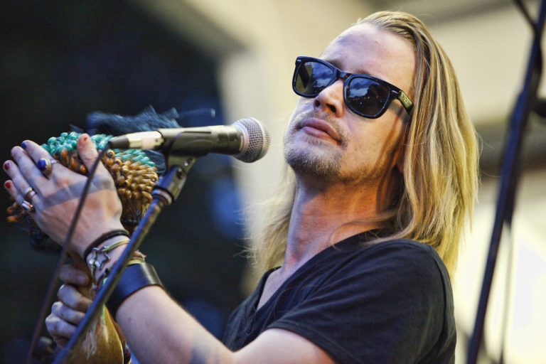 Macaulay Culkin Returns as Home Alone’s Kevin McCallister in an Ad for Google