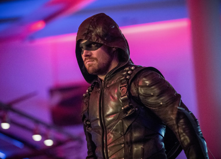 Stephen Amell to Reprise His “Arrow” Role on the Final Season of “The Flash”