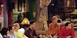 Jennifer Aniston, Courteney Cox, Matthew Perry, Matt Leblanc, Lisa Kudrow in "Friends"