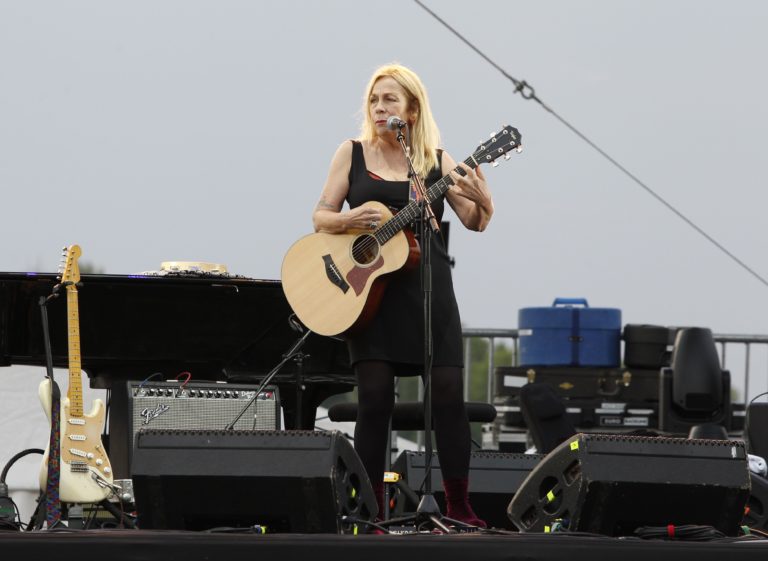 The CW is Working On a Rickie Lee Jones Scripted Series