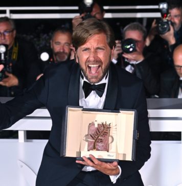 Ostlund with the Palme d'Or for "Triangle of Sadness" at the Cannes Film Festival