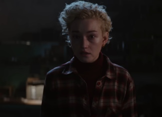 Julia Garner in "Wolf Man"