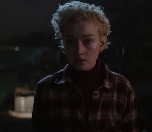 Julia Garner in "Wolf Man"