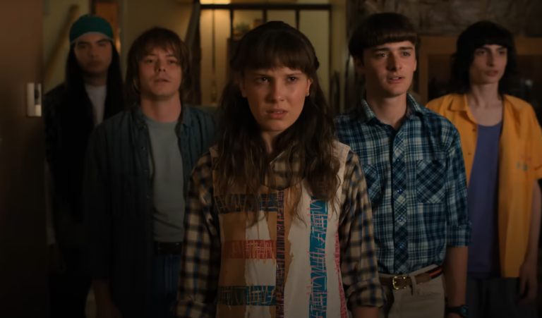 Millie Bobby Brown, Finn Wolfhard, Charlie Heaton, Noah Schnapp, and Eduardo Franco in 