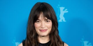 Emma Mackey attending the Hot Milk Photocall during the 75th Berlin International Film Festival (Berlinale) in Berlin, Germany in February 2025